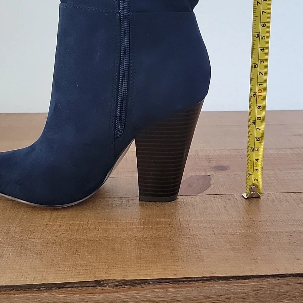 JustFab - Karlana navy boots, wide width size 7. - Picture 10 of 10
